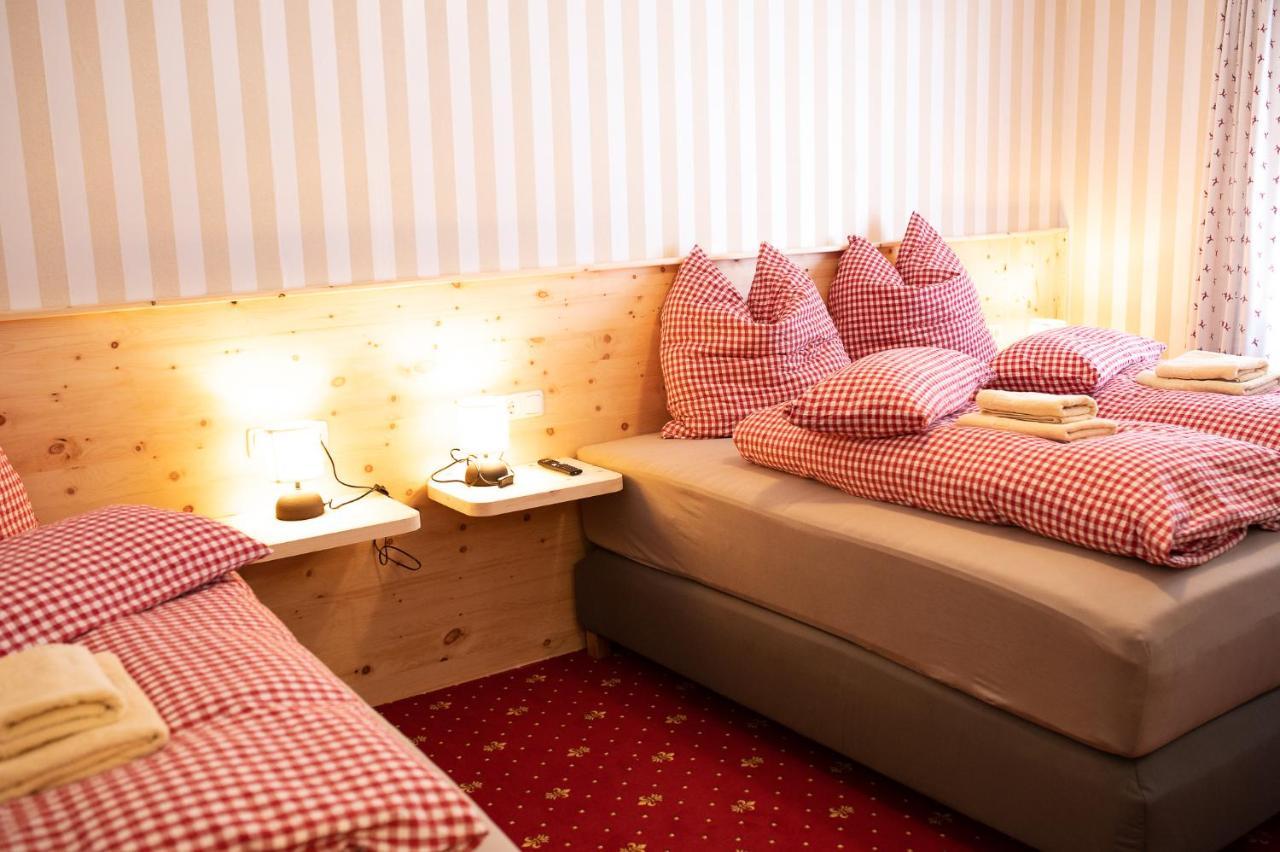 Roesslgut Bed & Breakfast Цедерхаус Екстер'єр фото