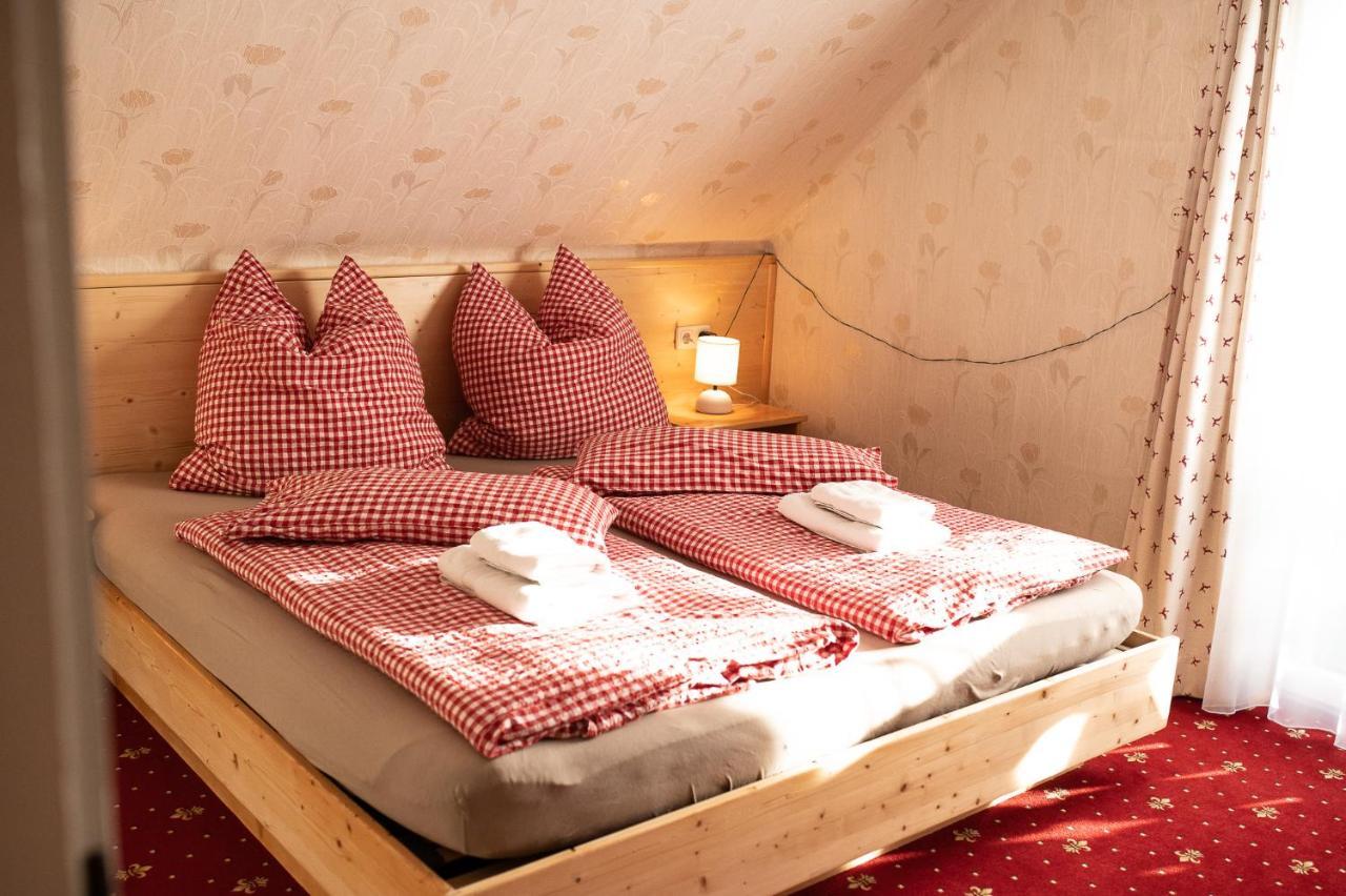 Roesslgut Bed & Breakfast Цедерхаус Екстер'єр фото
